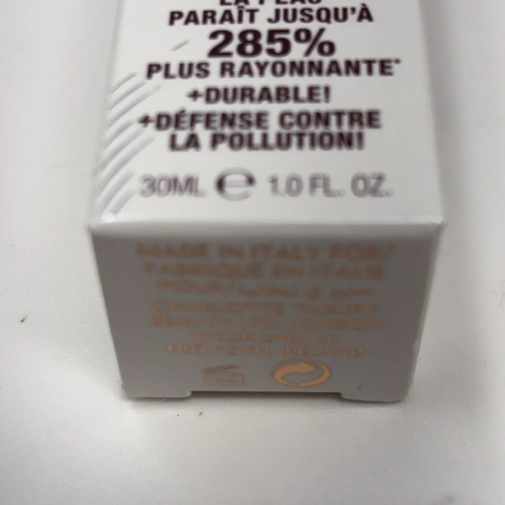 Charlotte Tilbury Beautiful Skin Foundation 8 Neutral 30ml‎ Medium Coverage Glow